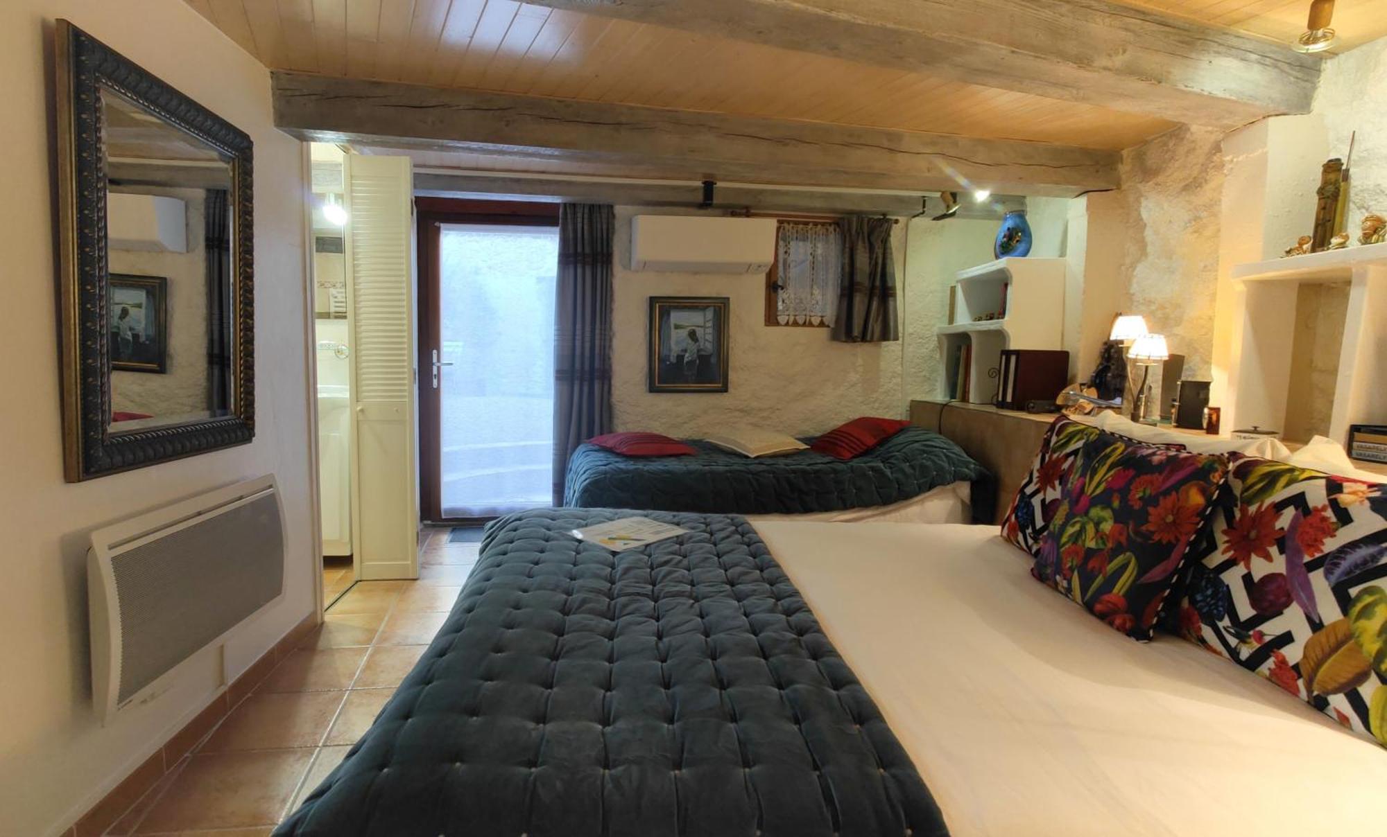 Bed and Breakfast Mas Peu Del Causse Тюїр Номер фото